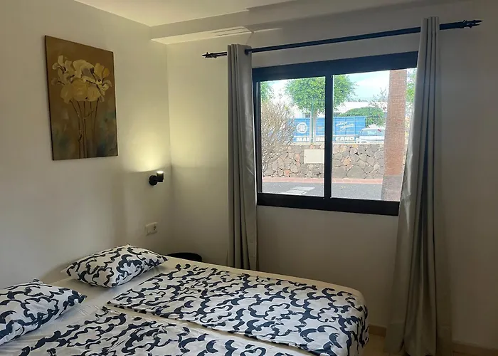 Oasis Royal شقة *